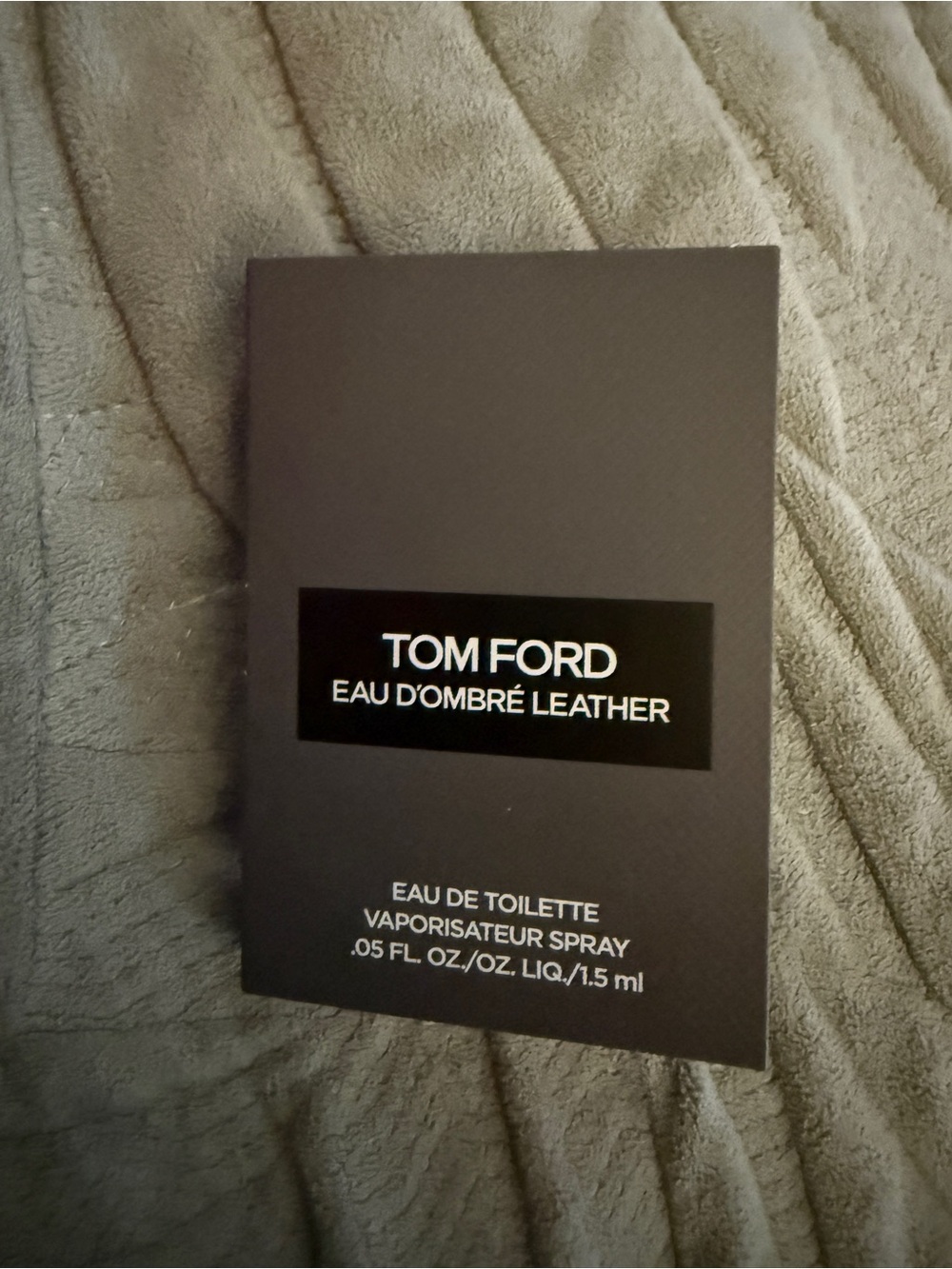 Tom Ford Eau D'Ombré Leather Sample Eau De Toilette Spray - .05 Fluid Ounce